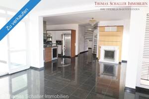 Exklusives Penthouse auf zwei Ebenen - Haus-im-Haus-Feeling in Fürth-Dambach