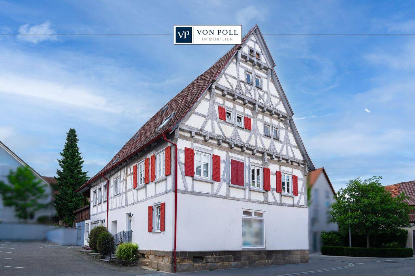 Liebhaberobjekt - Wohn- und Geschäftshaus im Fachwerkstil – Holzgerlingen – Bild 1 von 9