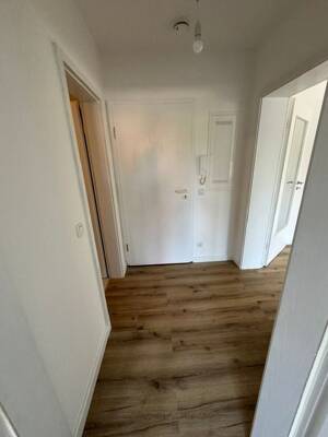 Gemütliche 2,5-Zimmer-Wohnung mit Terasse in Hamburg – 22761 Hamburg – Vorschaubild 7