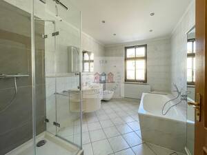 Großzügige 2,5-3 Zimmer-Wohnung (106 m²) mit Balkon, Garten & S-Bahn nach Leipzig – 4808 Wurzen – Vorschaubild 5