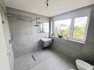 Großzügiges Raumwunder mit Highend-Komfort in Offenbach-Bieber – 63073 Offenbach am Main – Vorschaubild 3