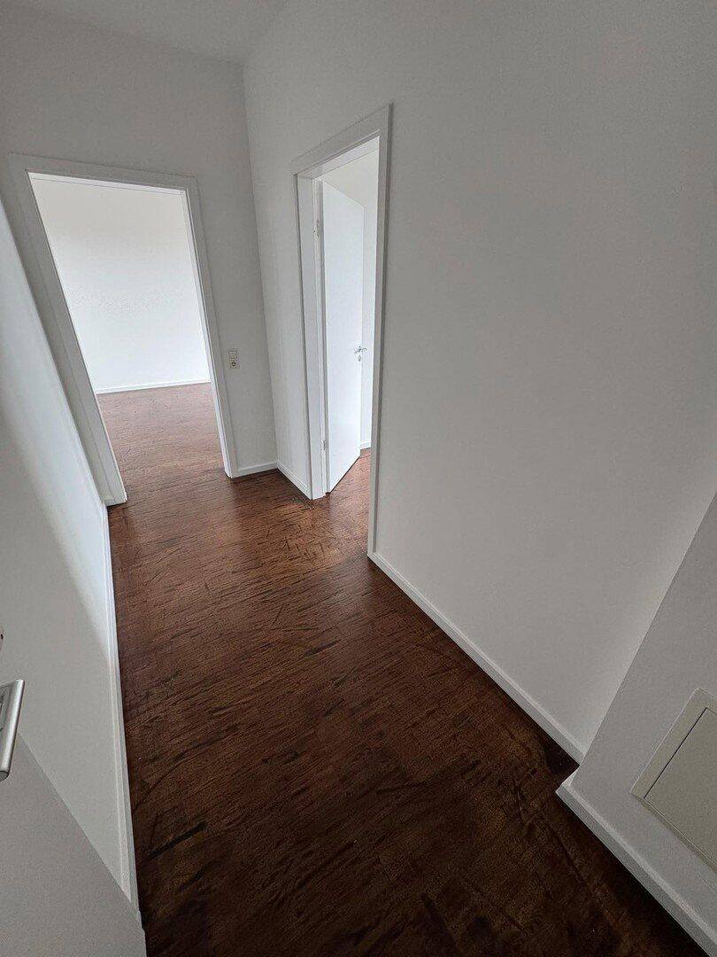 Lichtdurchflutetes Penthouse mit zwei Terrassen - hochwertig saniert in begehrter TH-Nähe – Köln – Vorschaubild 2