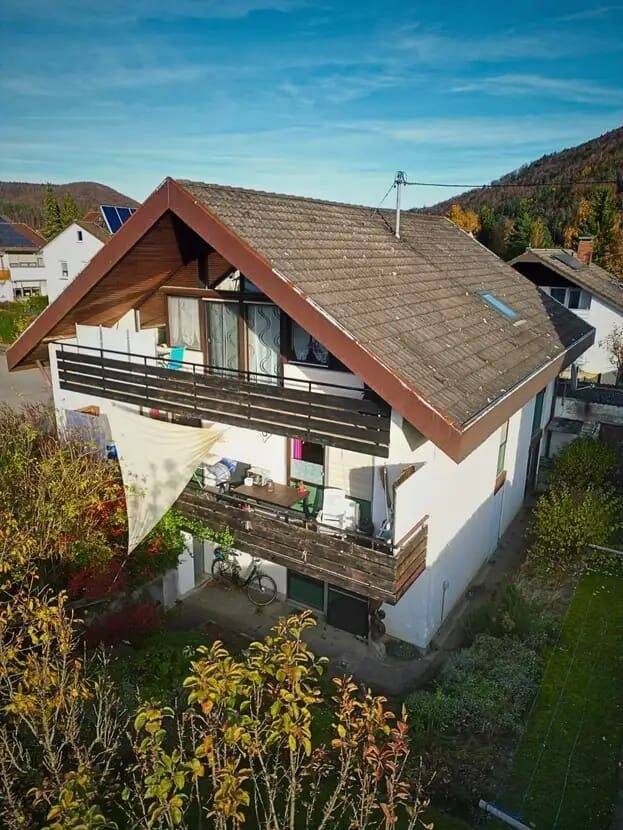 Kapitalanlage mit Zukunft! Einfamilienhaus mit 3 vermieteten Wohneinheiten! – Schelklingen – Vorschaubild 5