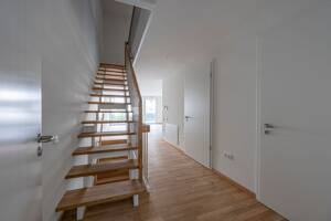 Wohnen wie im Reihenhaus - attraktive 5-Zimmer-Maisonettewohnung zu verkaufen – 79114 Freiburg im Breisgau – Vorschaubild 4