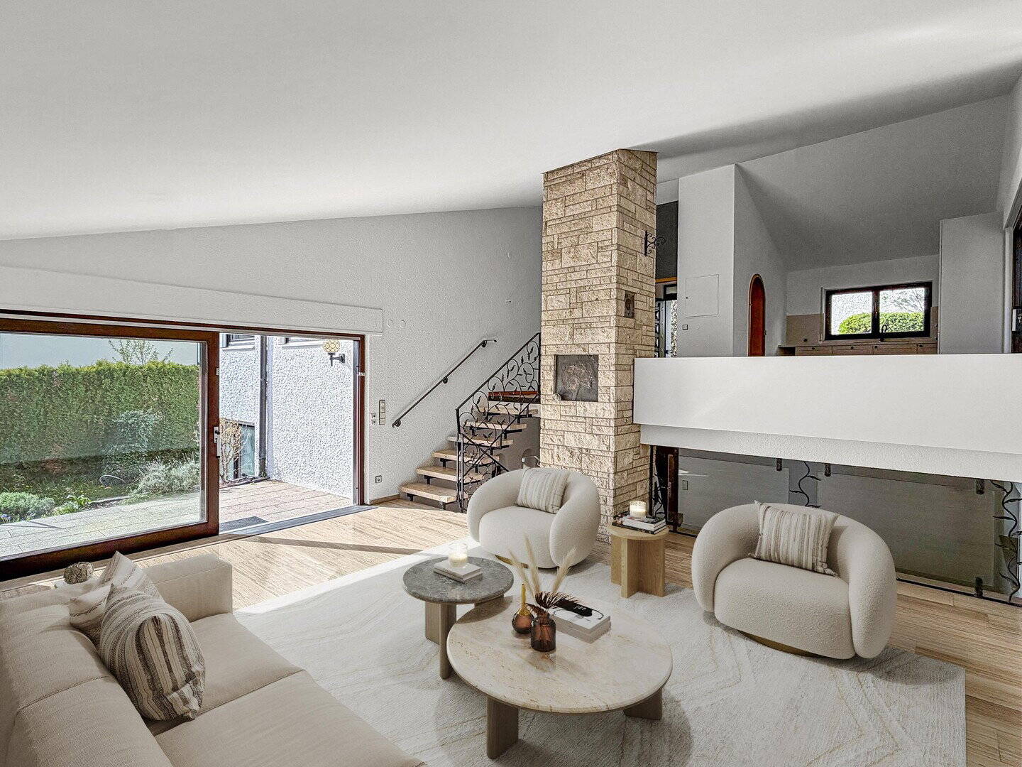 Bestlage Heilbronn-Ost: Architektenhaus mit Garten, Kamin & optionaler Einliegerwohnung