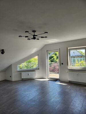 Maisonette Traumwohnung mit Terrasse, Balkon und Tiefgarage – 63075 Offenbach am Main – Vorschaubild 2