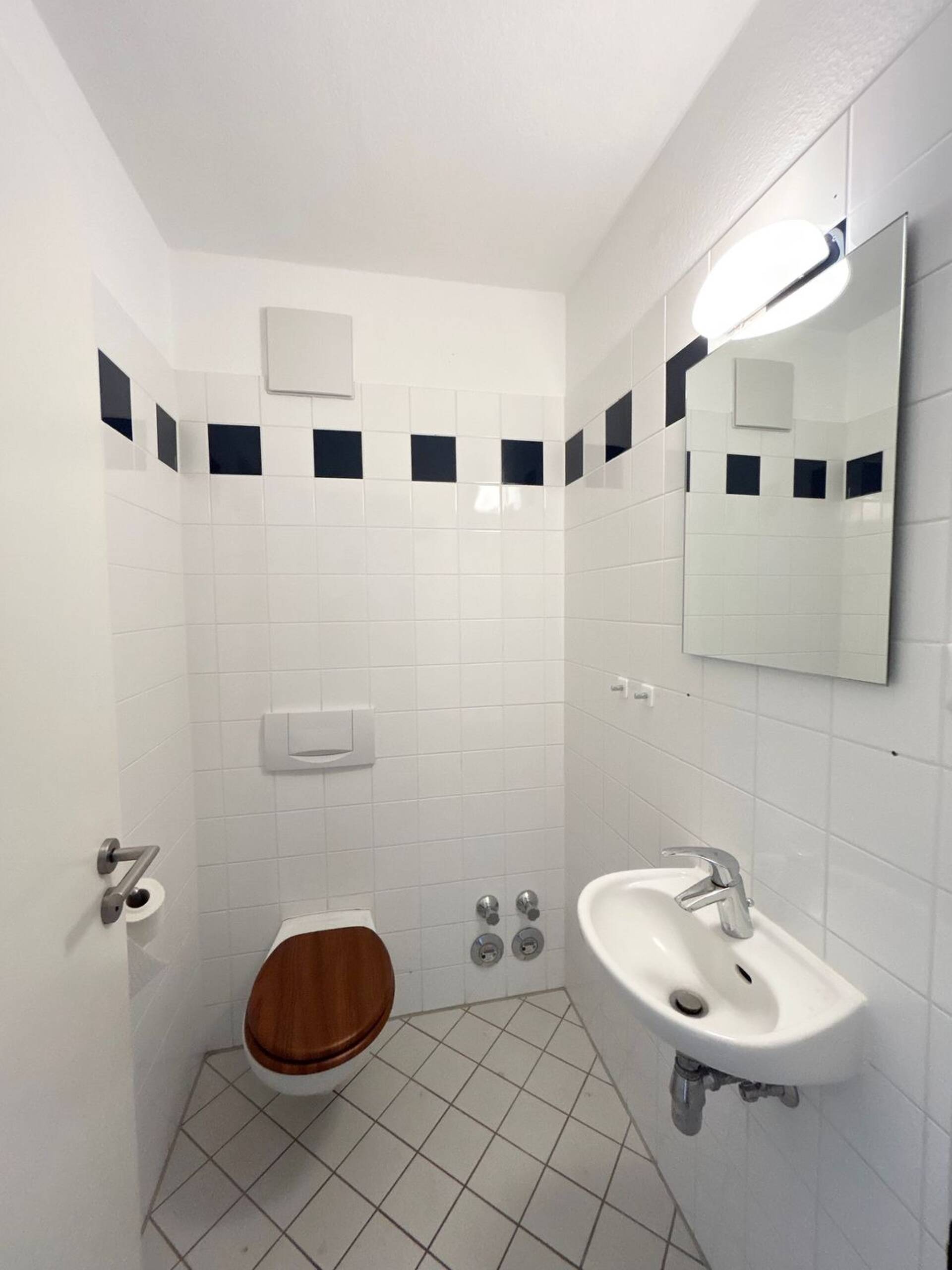 Etagenwohnung in 50935 Köln mit 79 m² kaufen