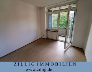 1-Zi.-Studenten-App. - EBK, Loggia, TG-Stellplatz - Nähe Uni / FH - REGENSBURG IMMOBILIEN ZILLIG