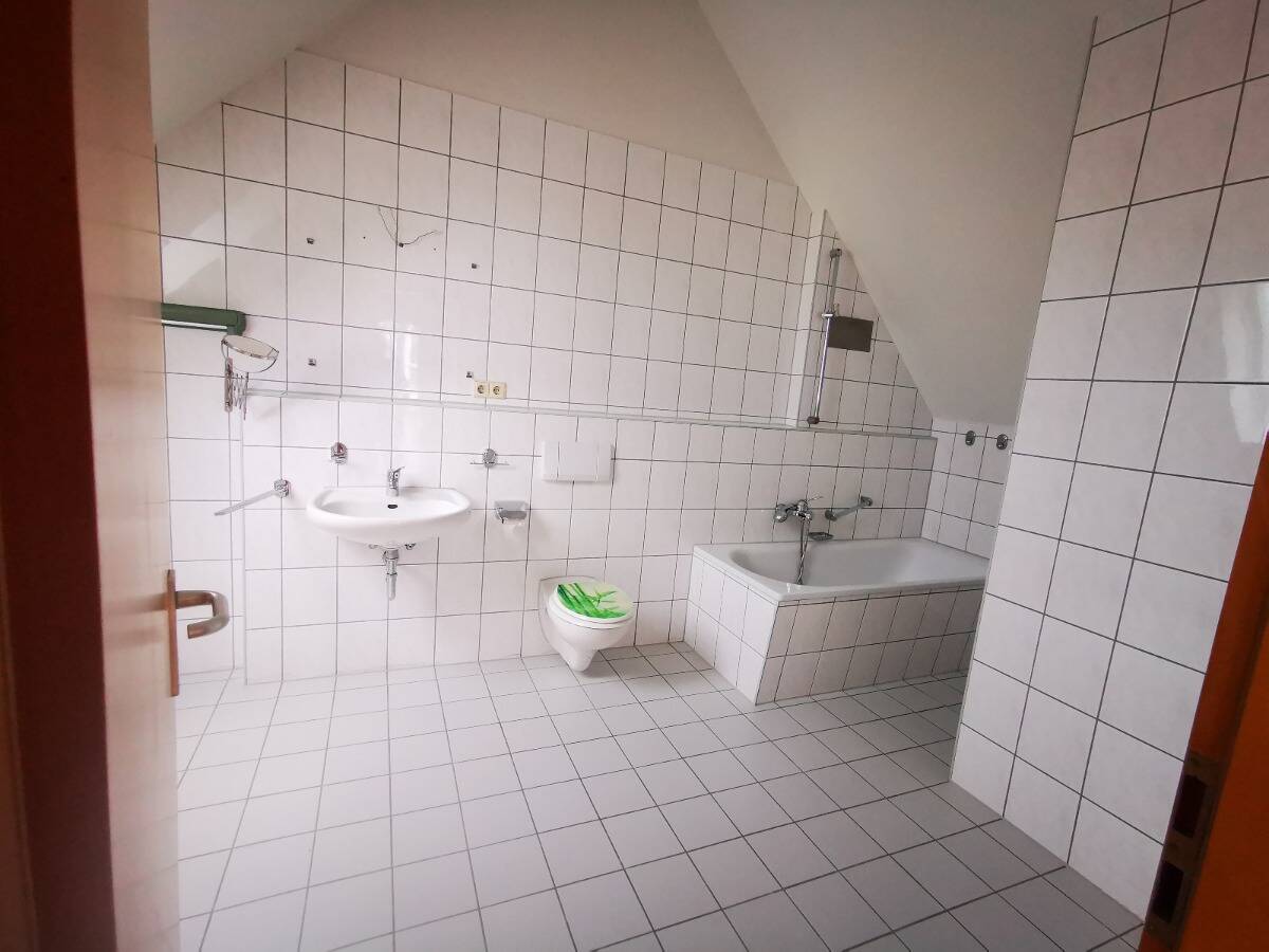 *bald bezugsfrei*Attraktive 3-Zimmer-Maisonette-Wohnung mit TG-Stellplatz in Dresden-Weißig – Dresden – Vorschaubild 8