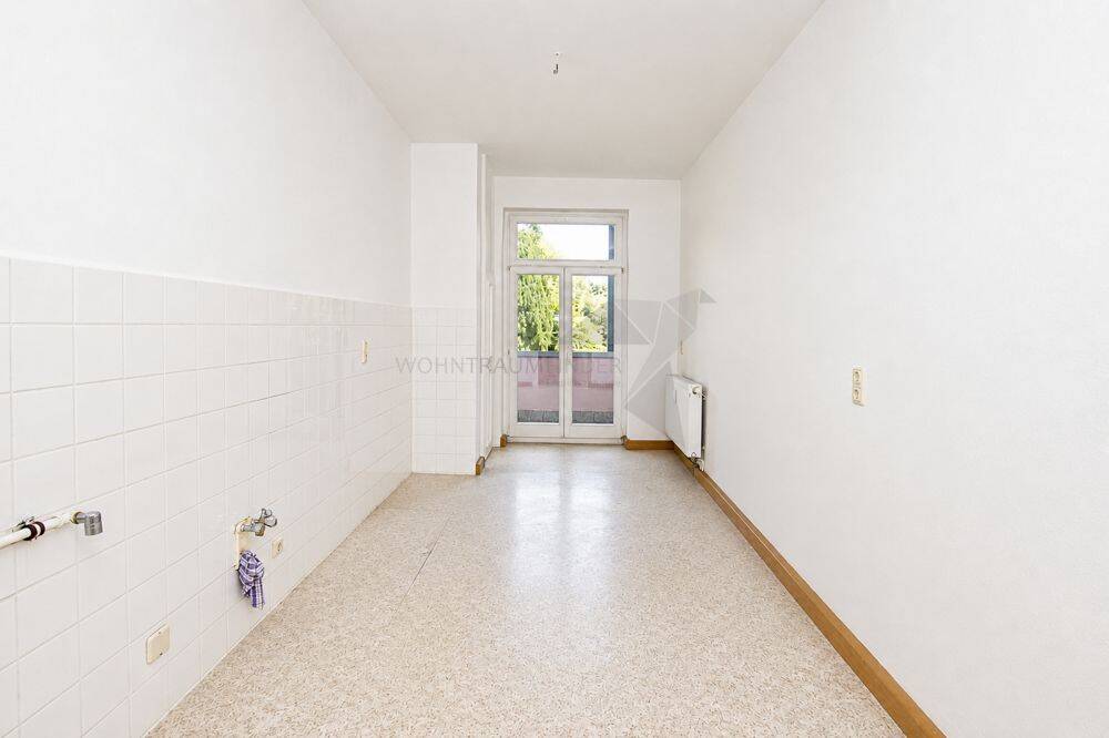 Wunderschöne, sanierte 3 Raum Altbau-Wohnung mit Balkon, Echtholzparket und großem Hausgarten – Chemnitz – Vorschaubild 9