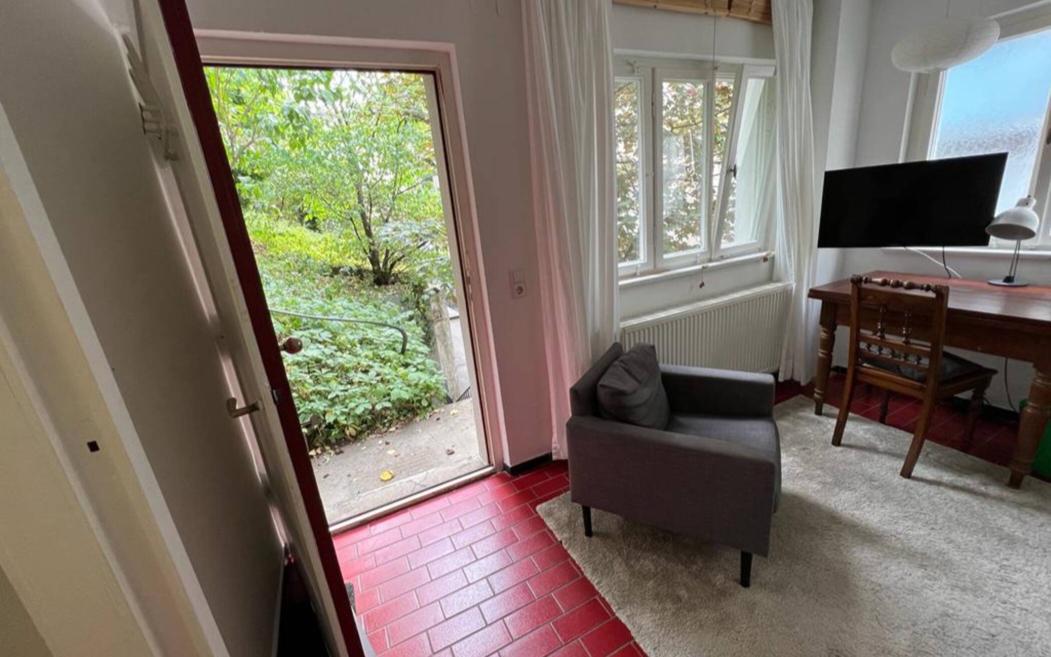 Möblierte Wohnung in Stuttgart-Mitte im charmanten Hinterhaus – Stuttgart – Vorschaubild 5