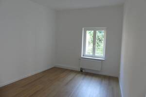 Top renovierte Altbauwohnung (Erstbezug nach Renovierung) – 90762 Fürth – Vorschaubild 4