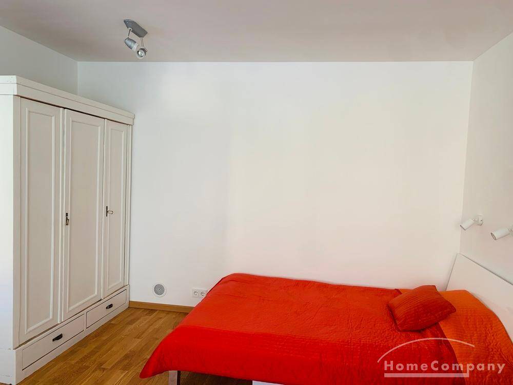 Möbliertes 1-Zimmer-Luxus-Appartment in München- Schwabing – München – Vorschaubild 2