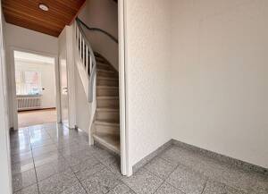 Reihenmittelhaus mit Südwest-Terrasse und Garage! – 28277 Bremen – Vorschaubild 3