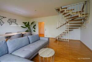 Kaiserswerth - Drei-Zimmer-Maisonettewohnung mit Grünblick in der Nähe der ISD! – 40489 Düsseldorf – Vorschaubild 2