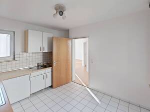 Wohnen auf der Sonnenseite: Helle 2-Zimmer-Wohnung mit Balkon in Stuttgart – 70197 Stuttgart – Vorschaubild 5