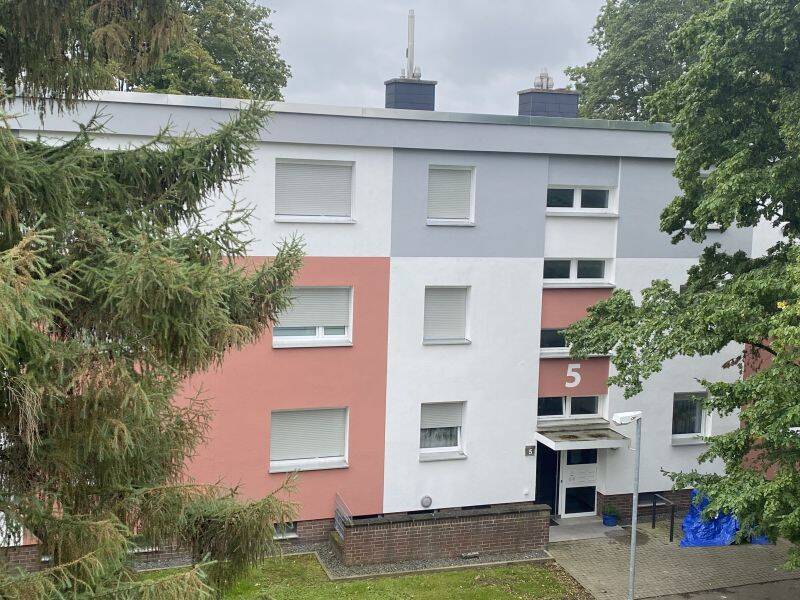 sanierte Wohnung mit Balkon und Garten - provisionsfrei zu erwerben – Bedburg – Vorschaubild 2