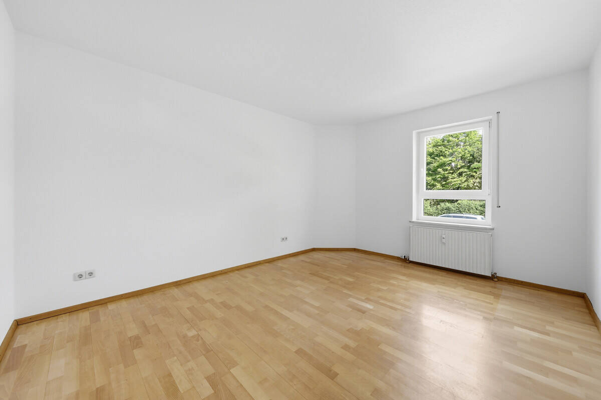 115 m² Wohn-/Nutzfläche - Einladende 2,5-Zimmer-Maisonettewohnung mit großzügigem hellem Hobbyraum – München – Vorschaubild 5