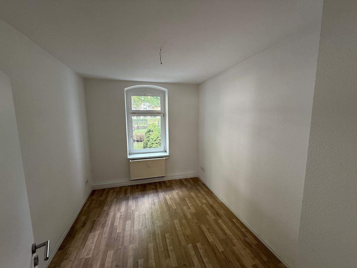 Gemütliche 3-Raumwohnung mit EBK in ruhiger Lage – Chemnitz – Vorschaubild 5