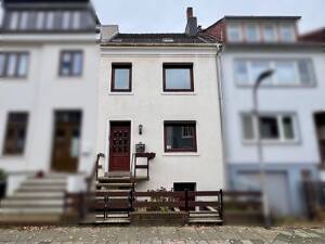 Reihenmittelhaus mit großem Garten in begehrter Lage in Bremen-Findorff - Seltene Gelegenheit! – 28215 Bremen – Vorschaubild 2