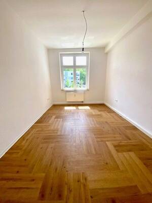 Nette Nachbarn gesucht: individuelle 2-Zimmer-Wohnung mit viel Platz – 45141 Essen – Vorschaubild 4