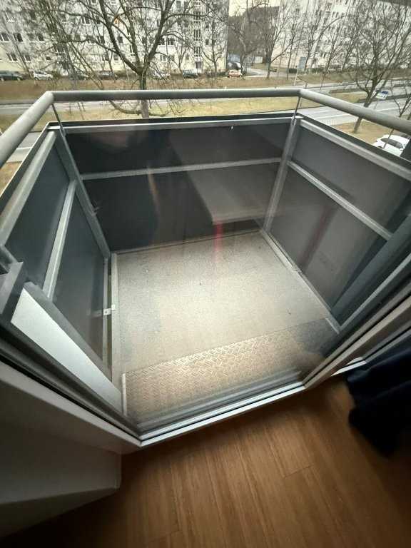 große helle 4-Zimmer Wohnung mit Balkon in der Dresdner Innenstadt – Dresden – Vorschaubild 8