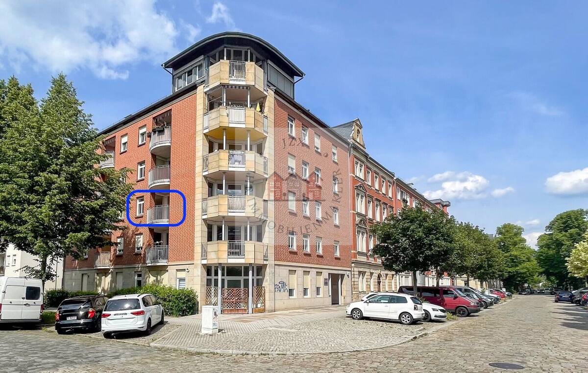 Kapitalanlage in gefragter Wohnlage von Dresden - mit Aufzug, Balkon und Tiefgaragenstellplatz – 1159 Dresden – Bild 1 von 9