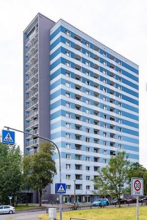 Wohnung für Auszubildende - 3er Wohngemeinschaft möglich. – 1217 Dresden – Vorschaubild 1