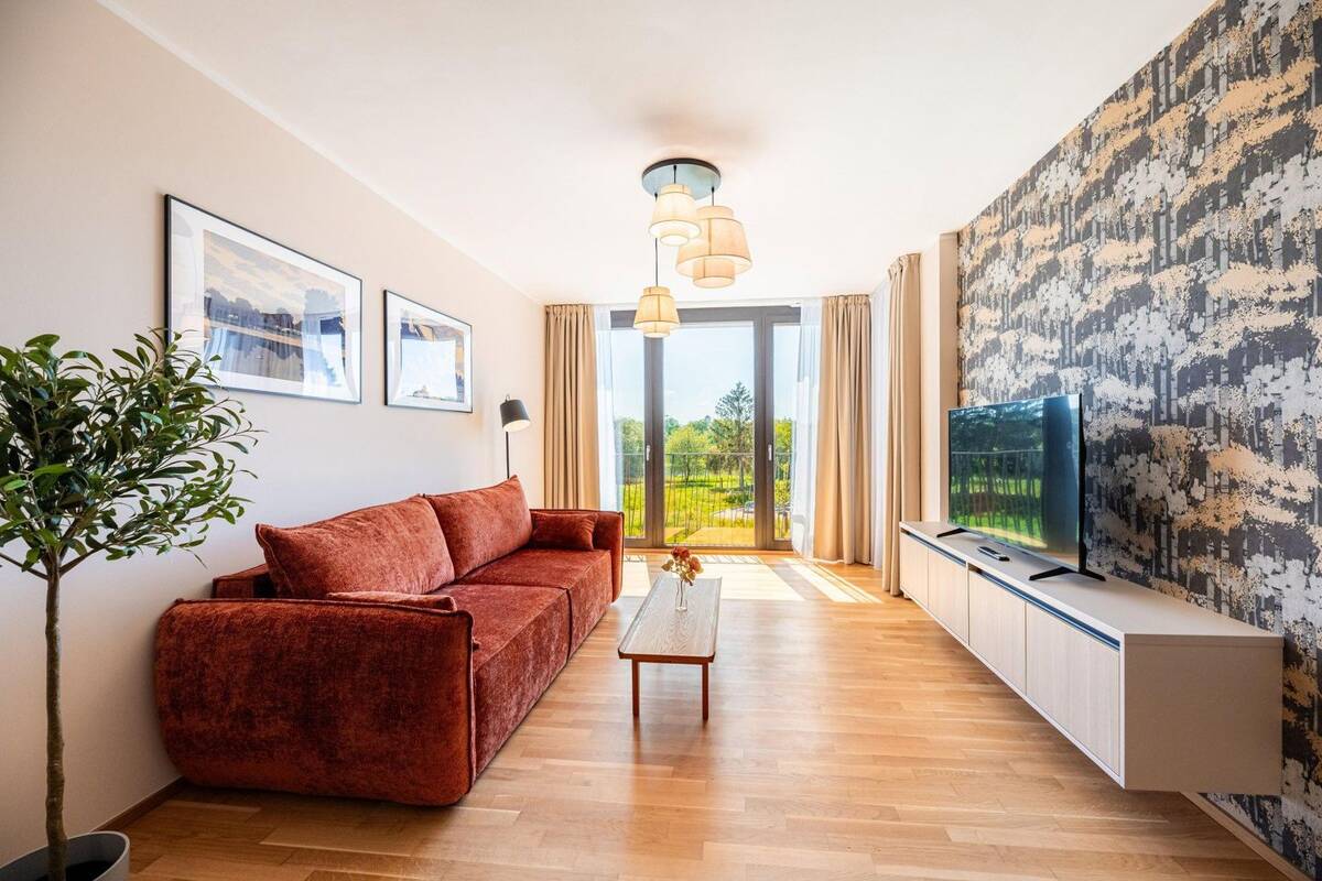 Exklusiver Erstbezug mit Elbblick in Dresdens Toplage – 1097 Dresden – Bild 1 von 9