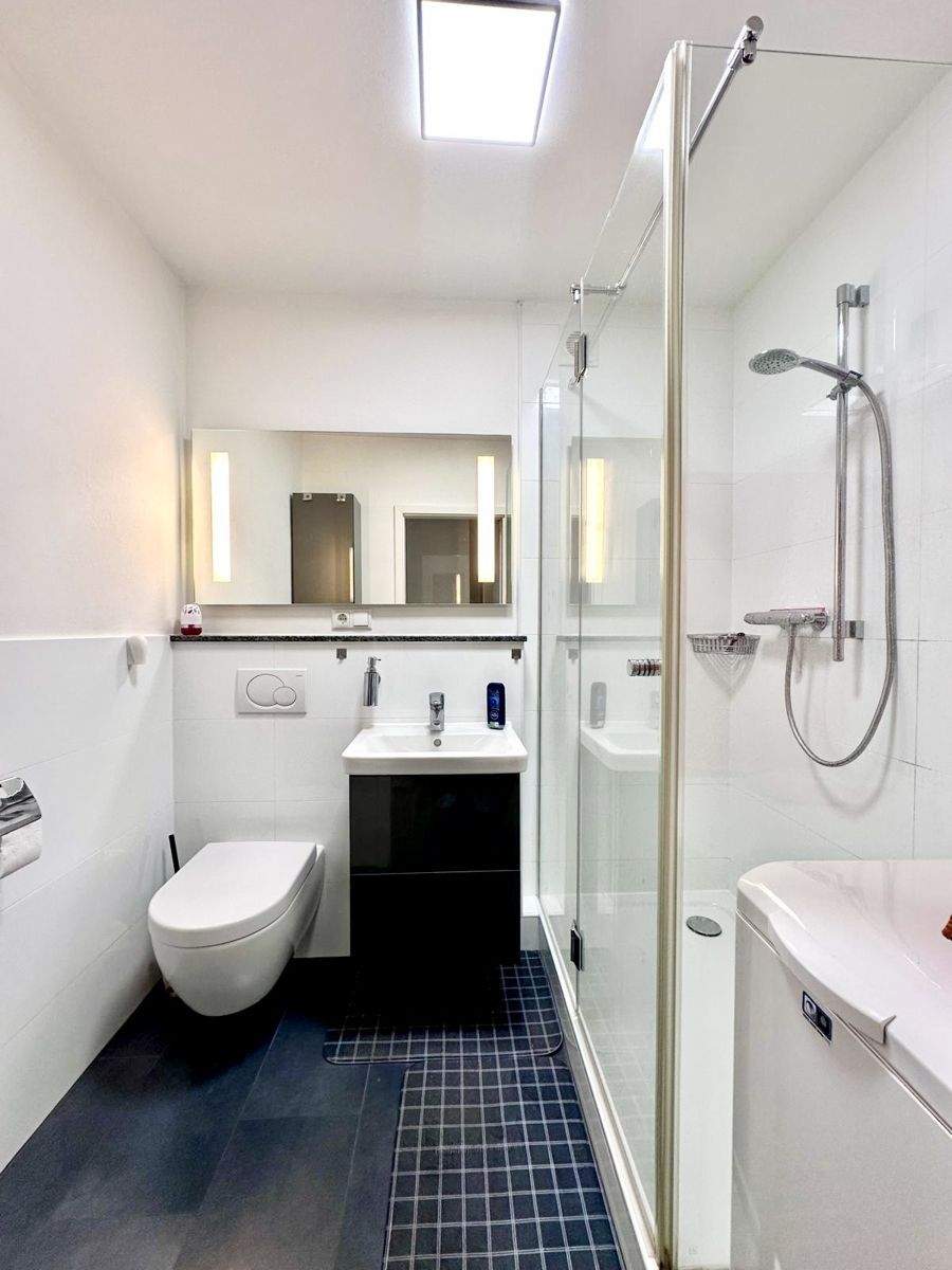 Charmantes 1-Zimmer-Apartment mit Südloggia - Ihr neues Zuhause oder clevere Kapitalanlage! – Augsburg – Vorschaubild 4
