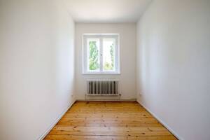 Kernsanierte 2-Zimmer-Wohnung mit Balkon in denkmalgeschütztem Altbau in Berlin-Reinickendorf – 13403 Berlin – Vorschaubild 4