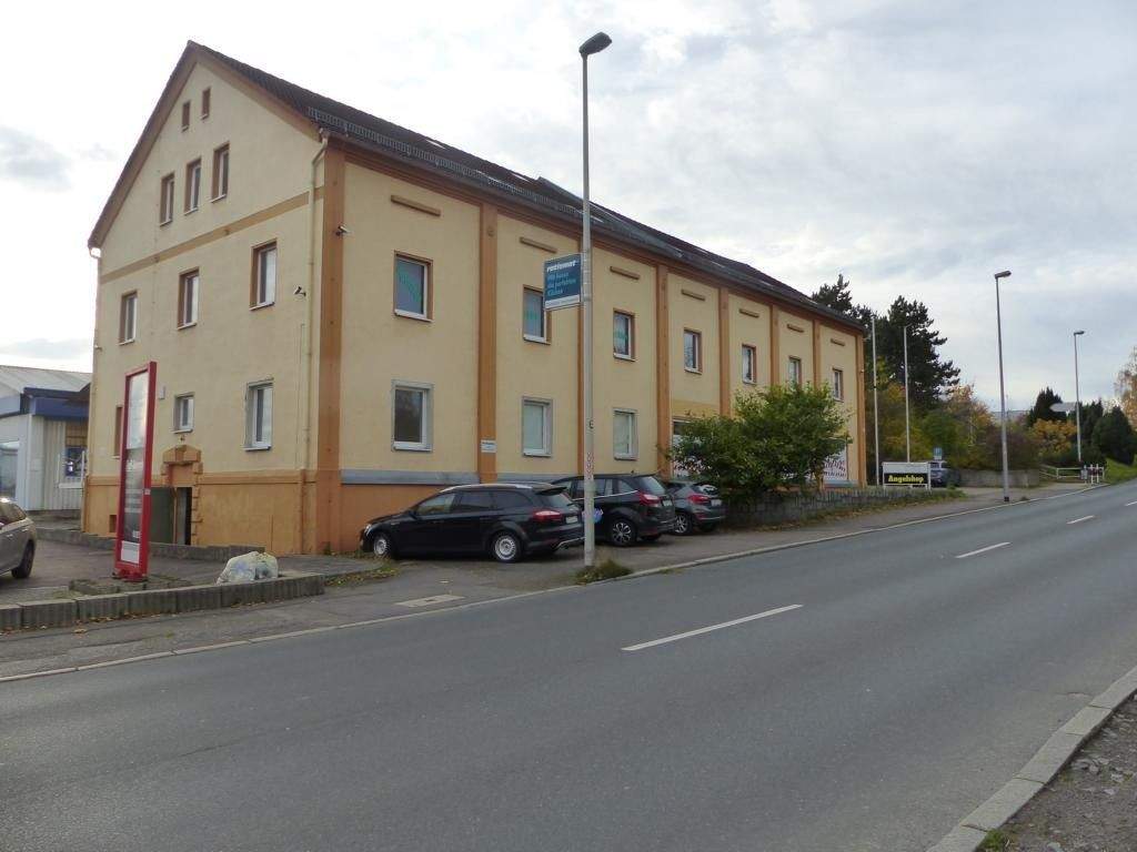 Renditeobjekt - Wohn-und Geschäftshaus in Oschatz zu verkaufen – Oschatz – Bild 1 von 9