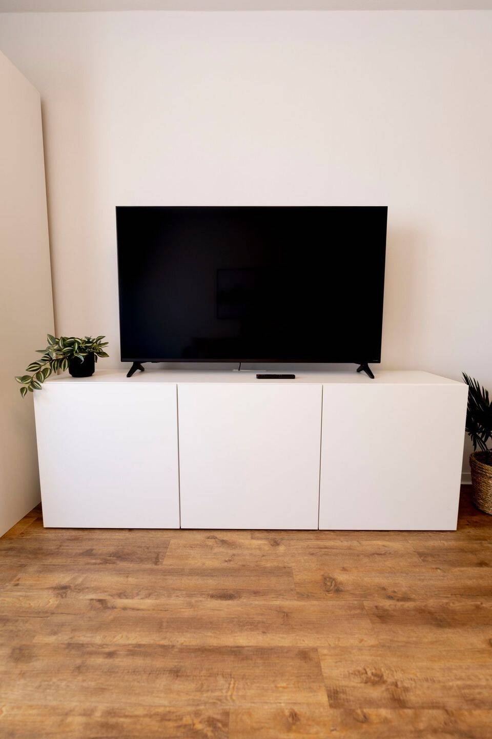 Stilvolles, möbliertes Apartment am Kesslerplatz nahe TH Nürnberg – Nürnberg – Vorschaubild 6