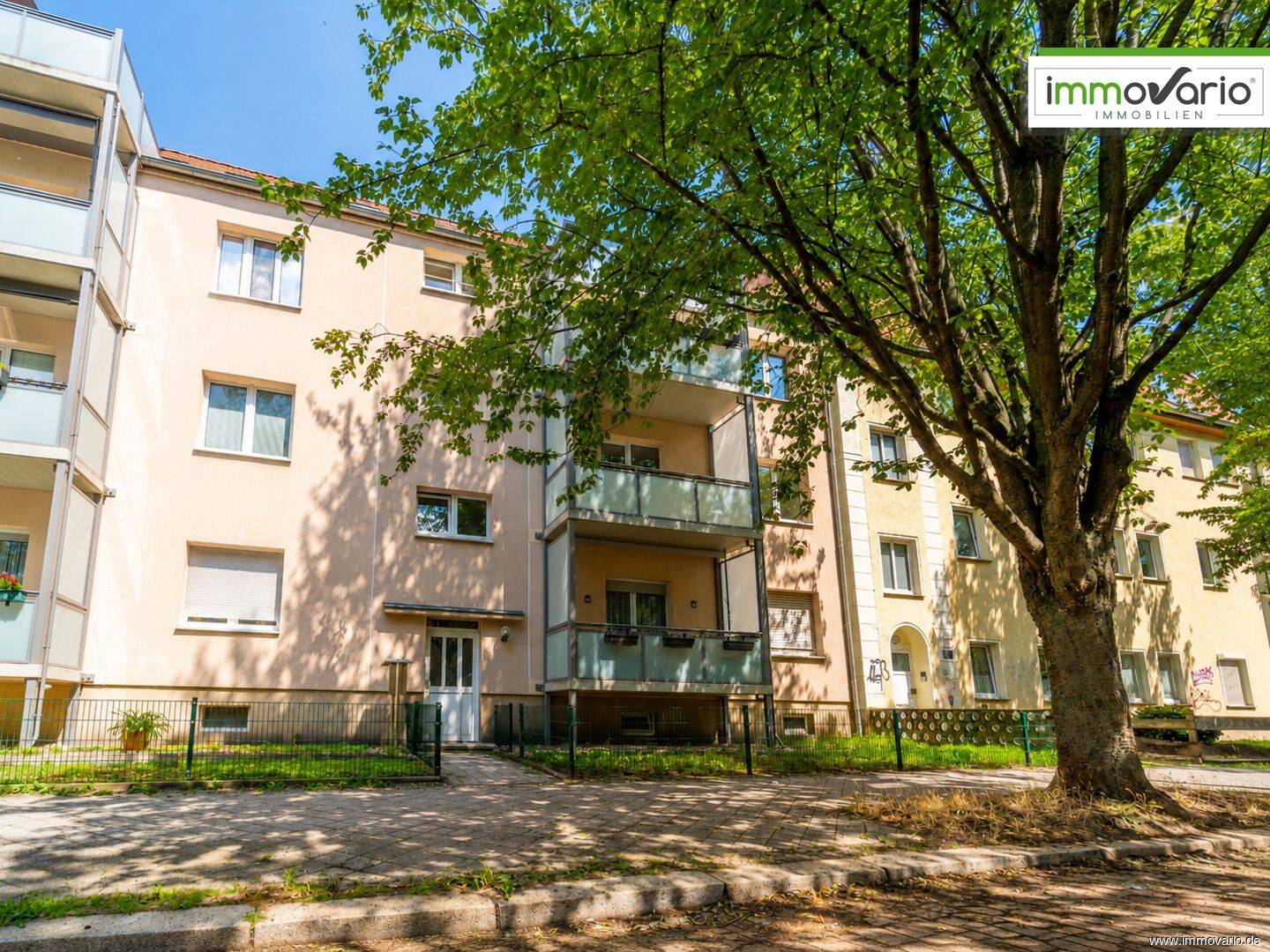 Außergewöhnliche Maisonette-Wohnung mit ca. 110 m², Balkon, 2 Bädern & ausgebautem Spitzboden! – Magdeburg – Vorschaubild 9