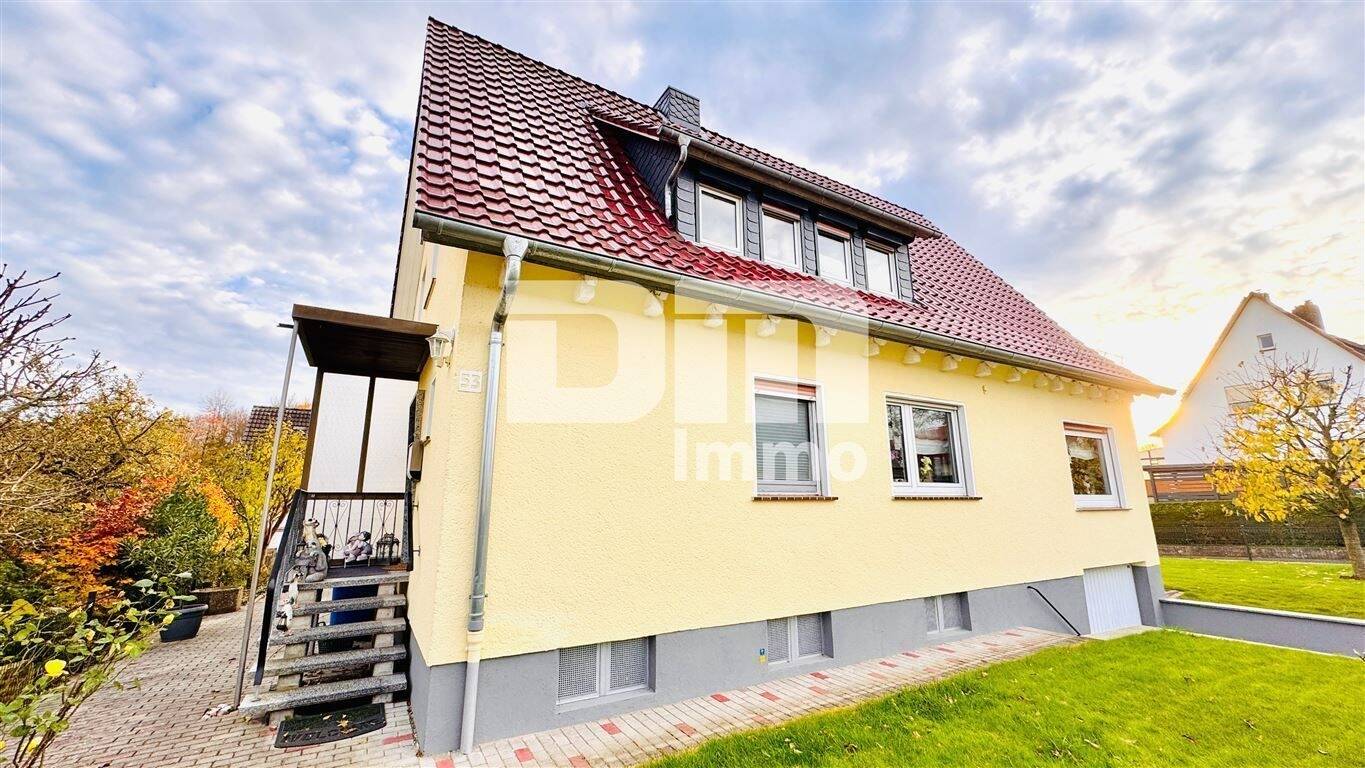 (Reserviert)!!!Umfassend saniertes Ein-/Zweifamilienhaus + Carport, PV-Anlage, Speicher, Wallbox – Eschwege – Bild 1 von 9