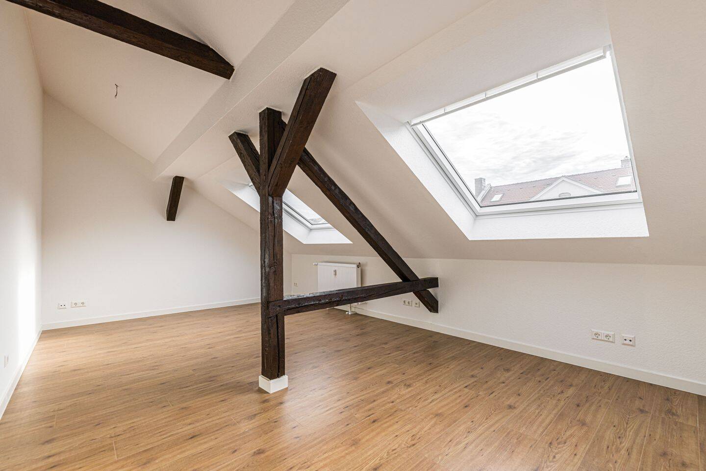Charmante Dachgeschosswohnung im Altbau - 57 m² ideal für Singles oder Paare – Berlin – Vorschaubild 4