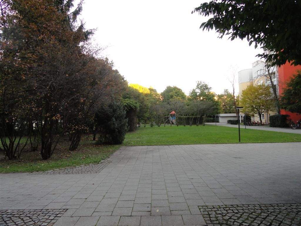 HELLE 2-ZIMMER MIT 2 BALKONEN – München – Vorschaubild 4
