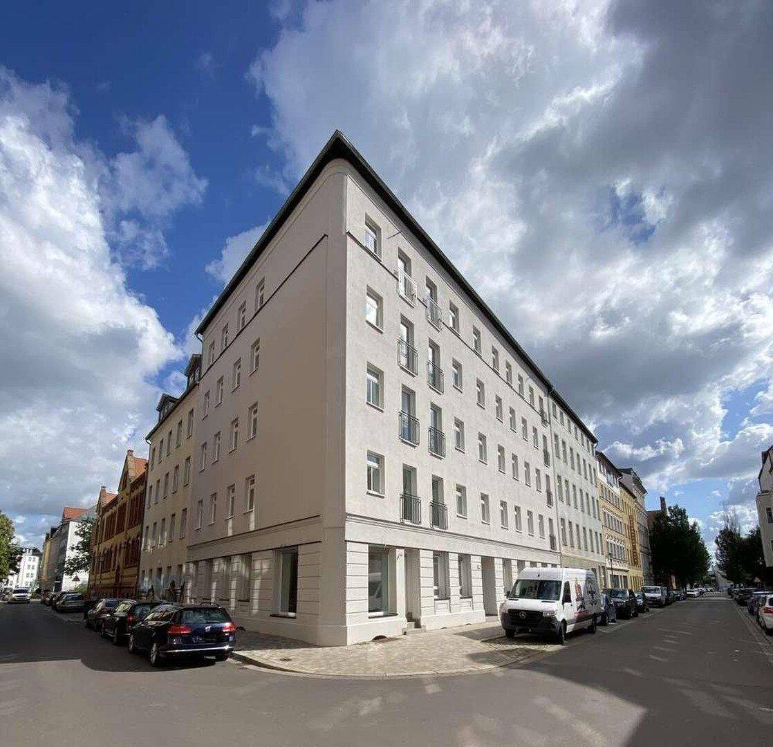 Sanierter Altbau in Buckau: 4,5 Zimmer, Balkon + Austritt, 4. OG ohne Aufzug
