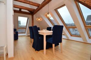 2,5 Zimmer-Dachgeschoßwohnung mit Galerie in zentraler Lage von Neu-Ulm – 89231 Neu-Ulm – Vorschaubild 9