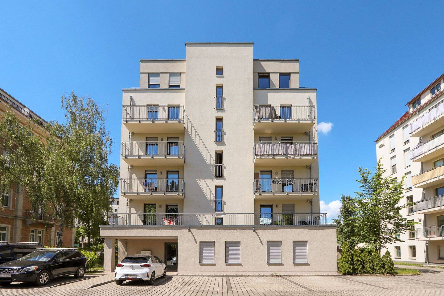 +++ Neubauinvestment! Langfristig vermietete 2-Zimmer-Pflegewohnung mit Balkon und Einbauküche +++