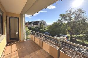 Freie 4-Zimmer-Wohnung in ruhiger Lage mit Garagenstellplatz! – 70437 Stuttgart – Vorschaubild 4
