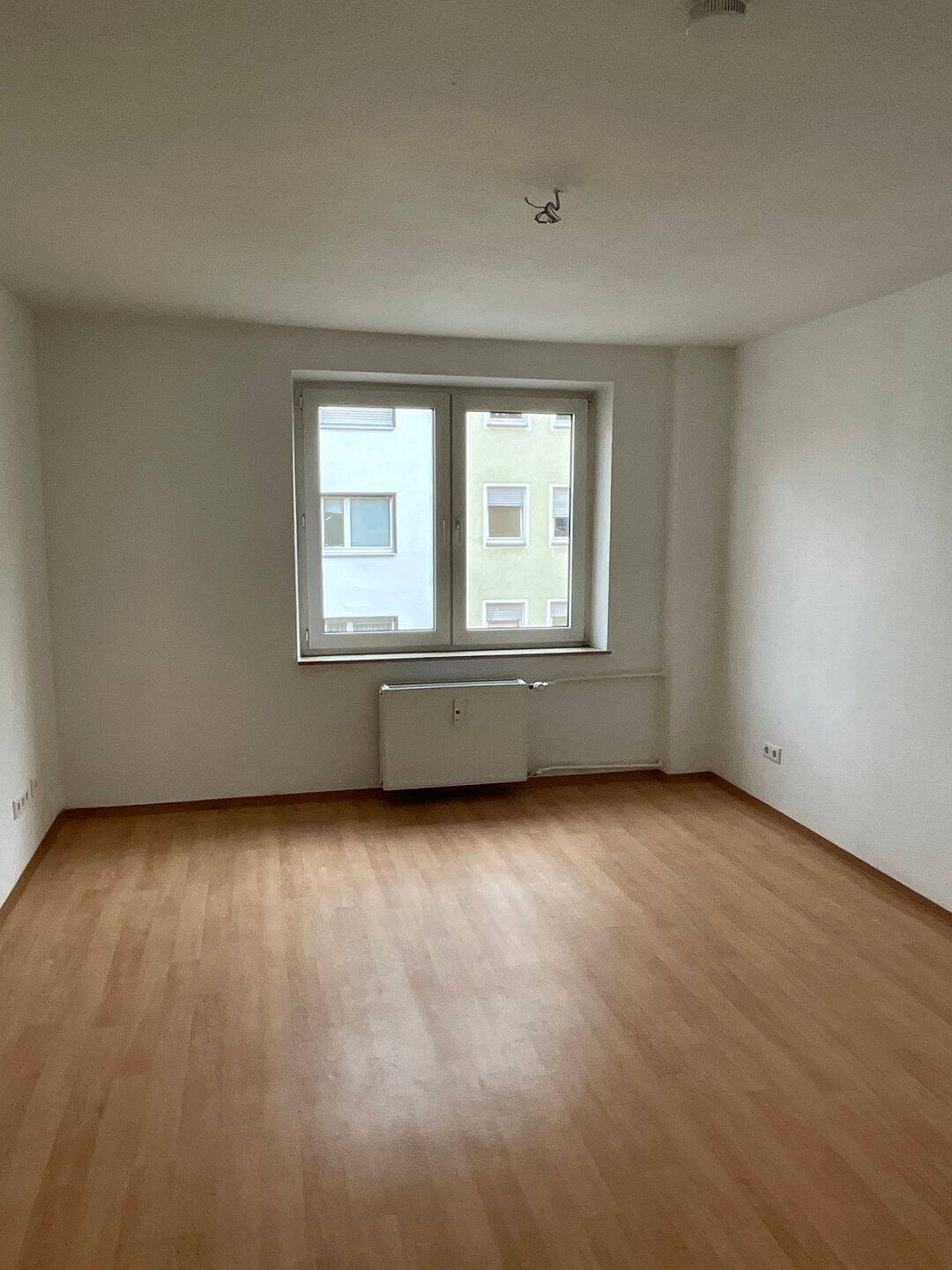... So geht's also auch: ... Leben Sie ... Anders ... ! Herzklopfen. ... bis bald! – Nürnberg – Vorschaubild 4