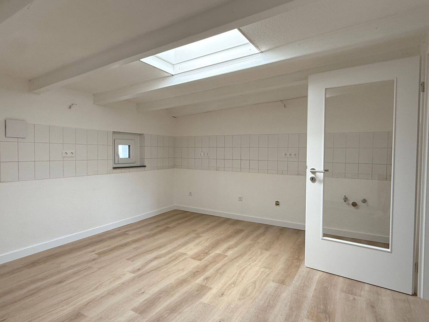 Gut geschnittene Dachgeschoss-Wohnung in H-List! – Hannover – Vorschaubild 8