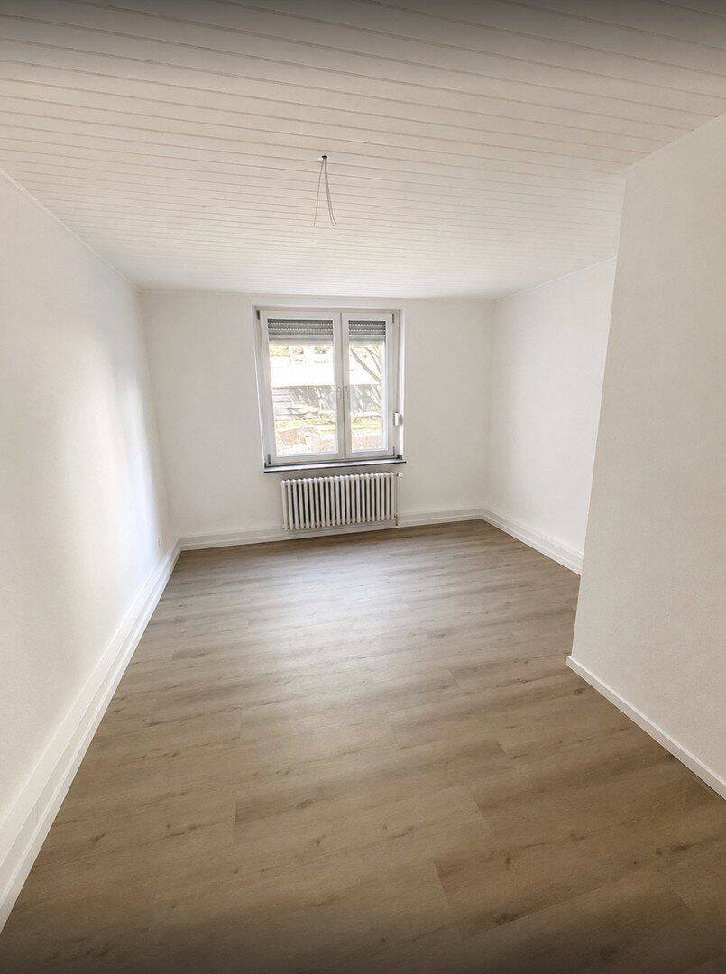 Schöne 5- Zimmerwohnung mit privatem Garten – Mönchengladbach – Vorschaubild 5