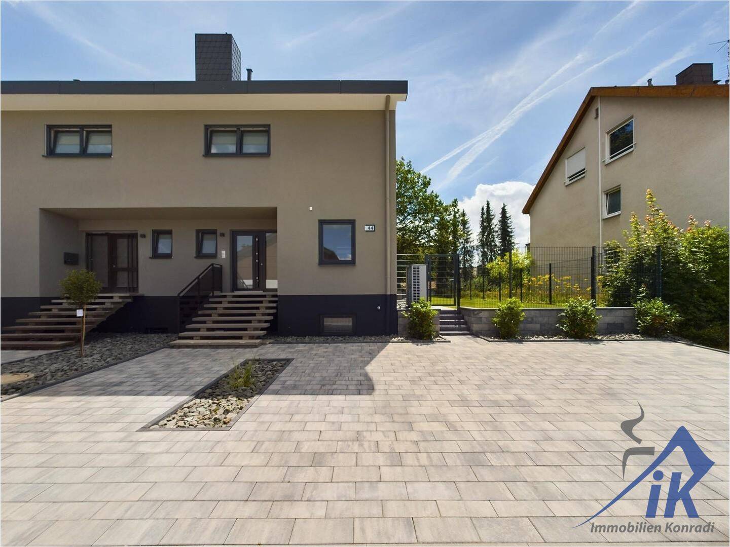 IK | Erlenbach - Stilvolles modernes Haus in ruhiger Lage mit schönem Garten – Kaiserslautern – Bild 1 von 9