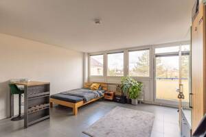Ein Investment, das bleibt! Vermietetes Apartment mit Balkon und TG-Stellplatz in zentraler Lage – 80807 München – Vorschaubild 2