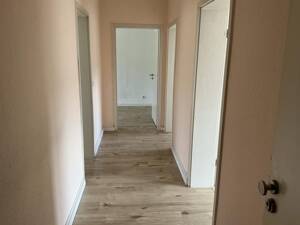 Wohnen in Hagen Vorhalle: schicke 3-Zimmer-Wohnung im 1. Obergeschoss! – 58089 Hagen – Vorschaubild 1