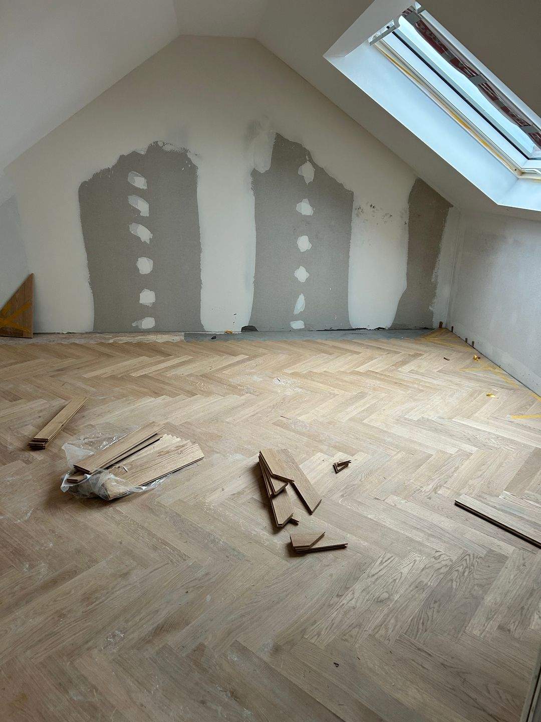 ERSTBEZUG NACH KOMPLETTSANIERUNG +++Hochwertige 3,5-Zimmer- Maisonettewohnung mit Panoramaverglasung+++ – Chemnitz – Vorschaubild 7
