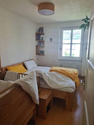 Charmante 3-Zimmer-Eigentumswohnung mit Balkon in zentrumsnaher Stadtlage – 79106 Freiburg im Breisgau – Vorschaubild 3