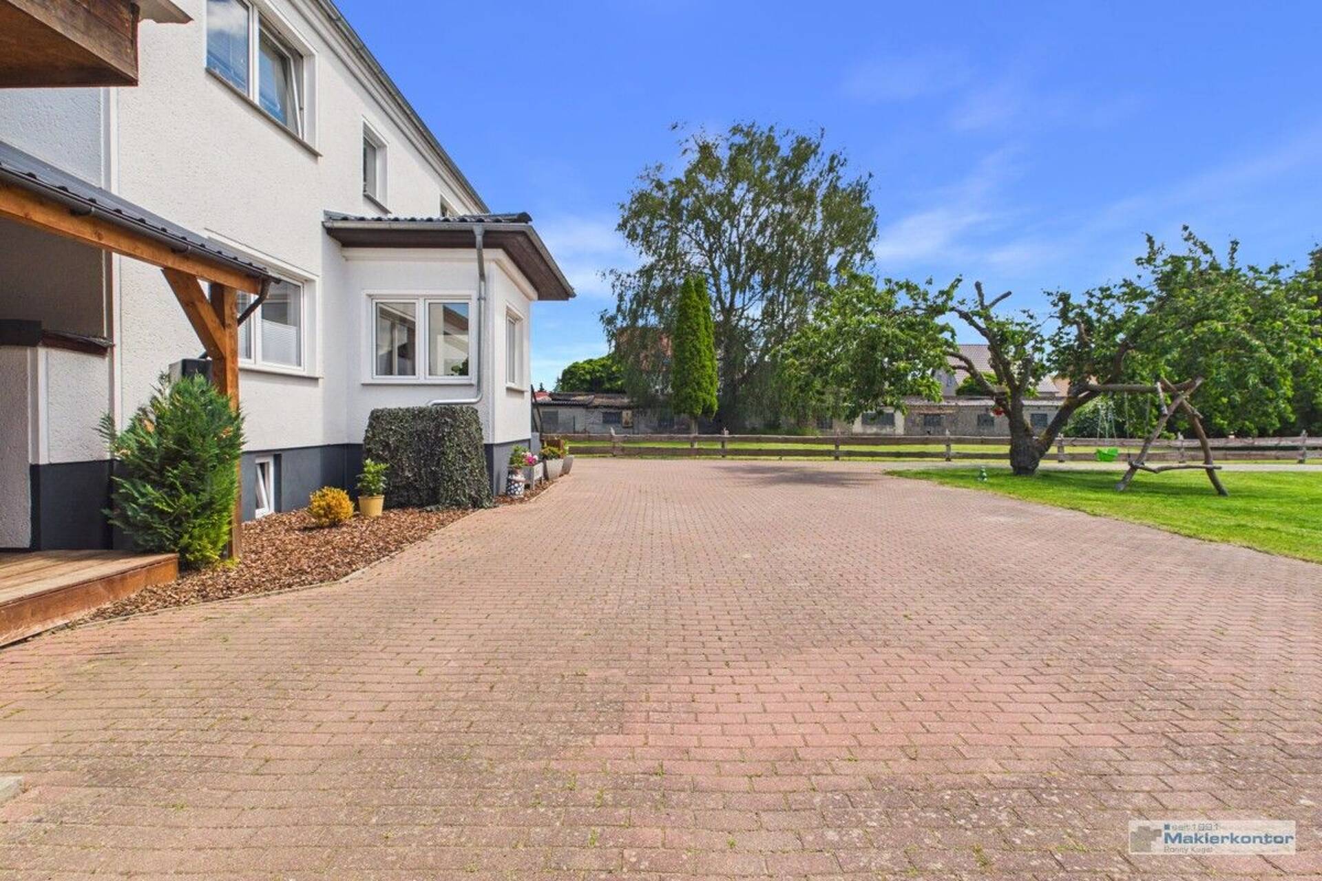 Einfamilienhaus in 17235 Neustrelitz mit 224 m² kaufen